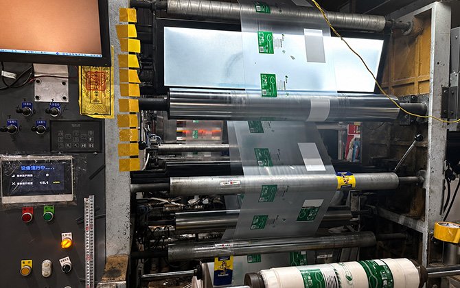 One Stop Custom Die-Cutting Handle Bag Manufacturer